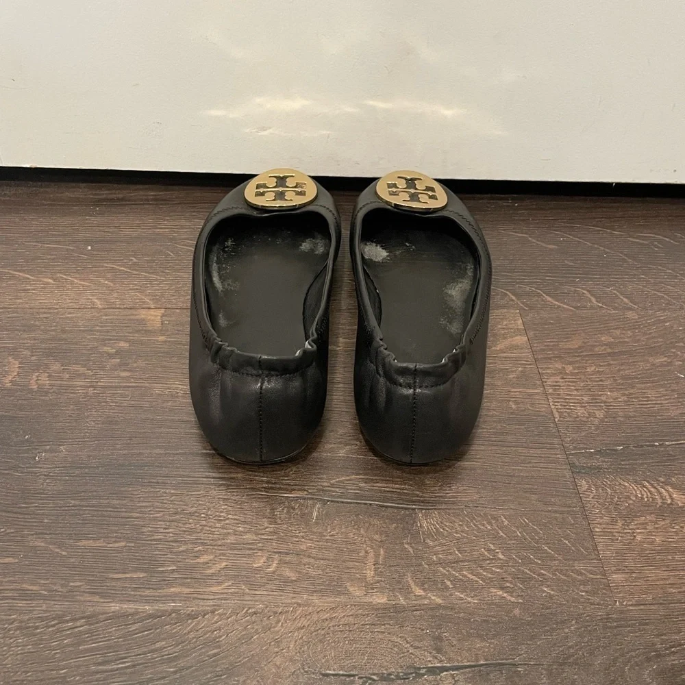 Tory Burch Travel Ballet Minnie Flats Black Gold Slip On Shoes Size 7M